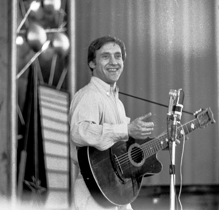 45. Ленинградский институт ядерной физики, Гатчина. 30 июня 1972 года 45. Ленинградский институт ядерной физики, Гатчина. 30 июня 1972 года Владимир Высоцкий, Русские актеры, Русские поэты, история