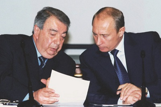 В. Путин советуется с Е. Примаковым
