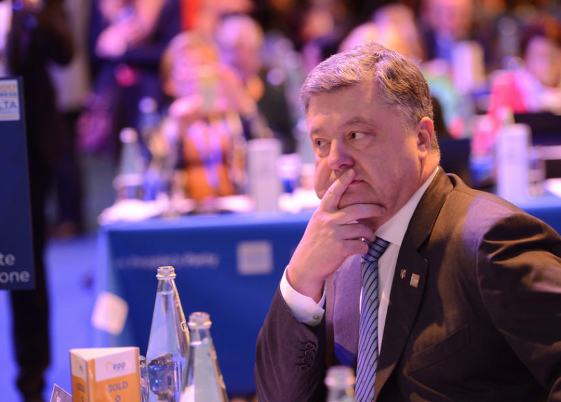 В Германии заявили, что Порошенко тайно владеет немецким заводом В Германии заявили, что Порошенко тайно владеет немецким заводом