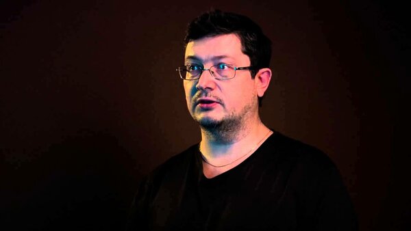Российские актеры дубляжа: чьими голосами говорят зарубежные актеры?