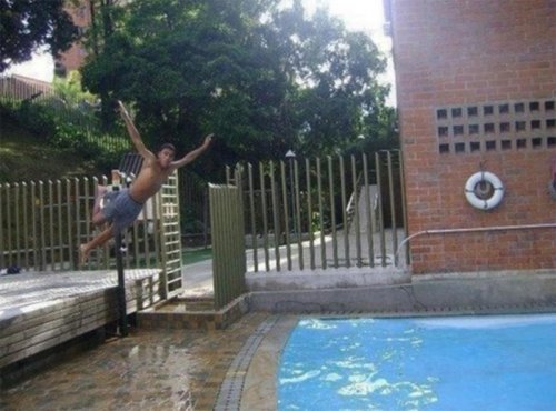 За секунду до… (12 фото) За секунду до… (12 фото)