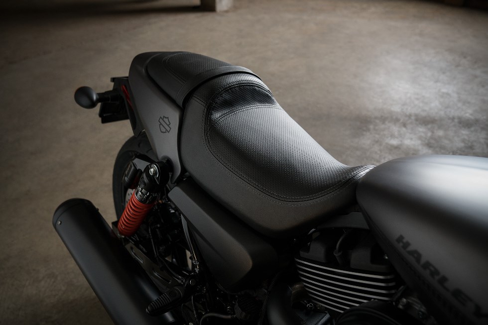 Новый Street Rod - самый юркий Harley-Davidson