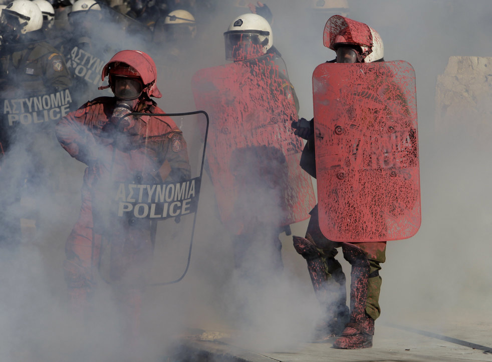 greece riots 101911 14   :   