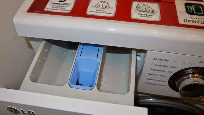 Этот простой трюк позволит вам сохранить чистоту в вашей стиральной машине! Этот простой трюк позволит вам сохранить чистоту в вашей стиральной машине!