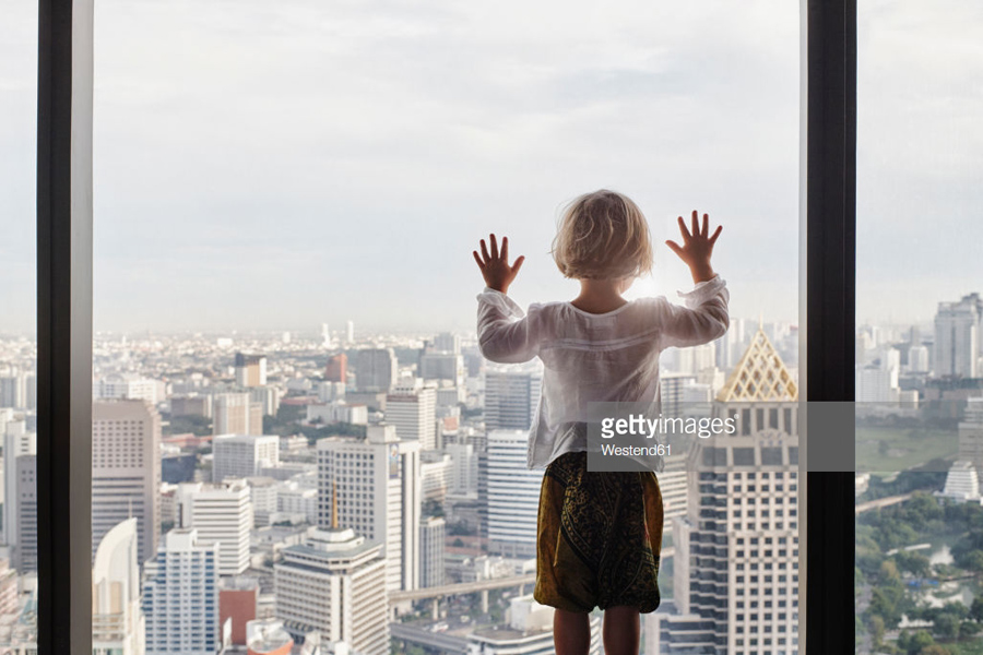 Skyskrapers-Child Skyskrapers-Child