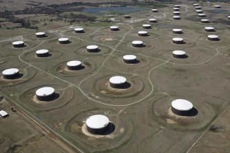 Нефть в минусе: США планируют продать половину стратегических запасов