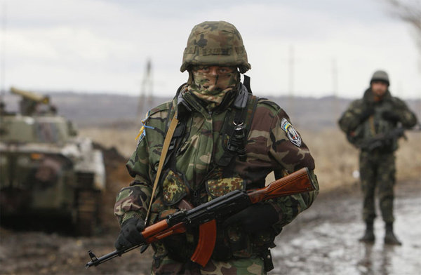 В украинской армии сформированы заградотряды для борьбы с массовым бегством солдат с передовой В украинской армии сформированы заградотряды для борьбы с массовым бегством солдат с передовой