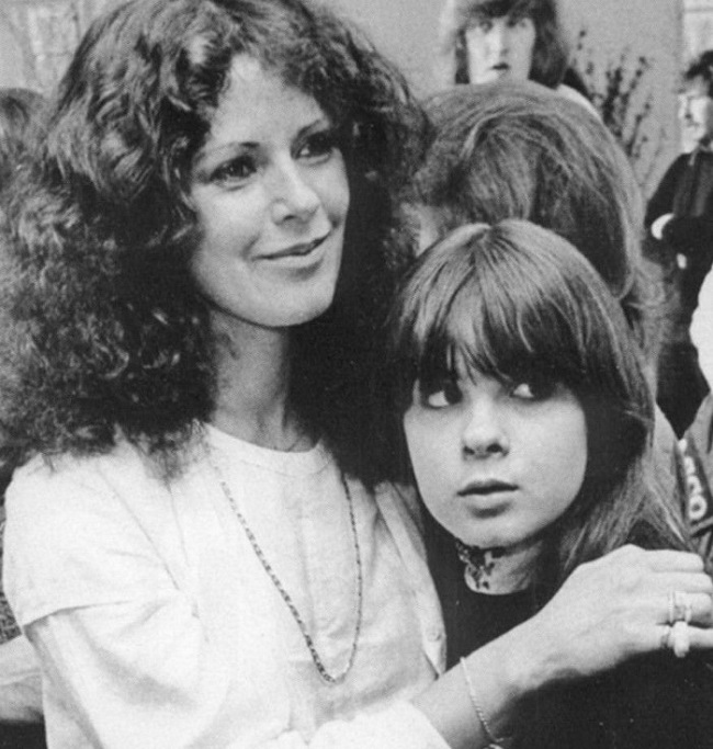 Вот как сложилась судьба темноволосой солистки легендарной группы ABBA. Вот как сложилась судьба темноволосой солистки легендарной группы ABBA.