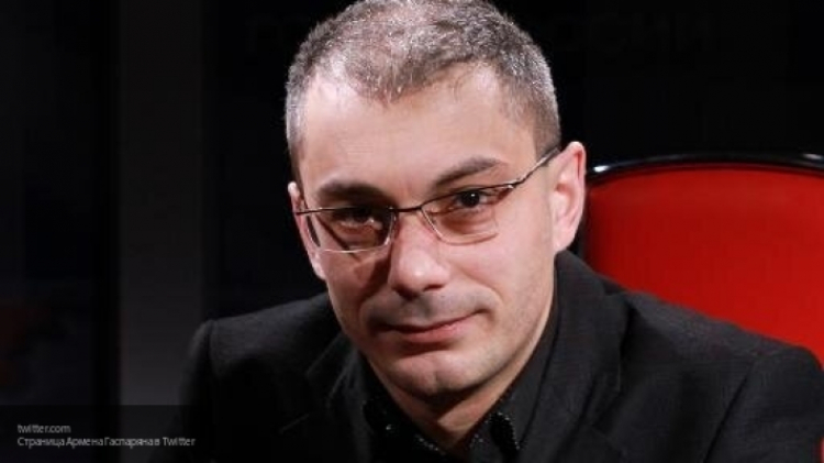 Гаспарян рассказал Соловьеву о «болезни мозга» литовского консульства в РФ Гаспарян рассказал Соловьеву о «болезни мозга» литовского консульства в РФ