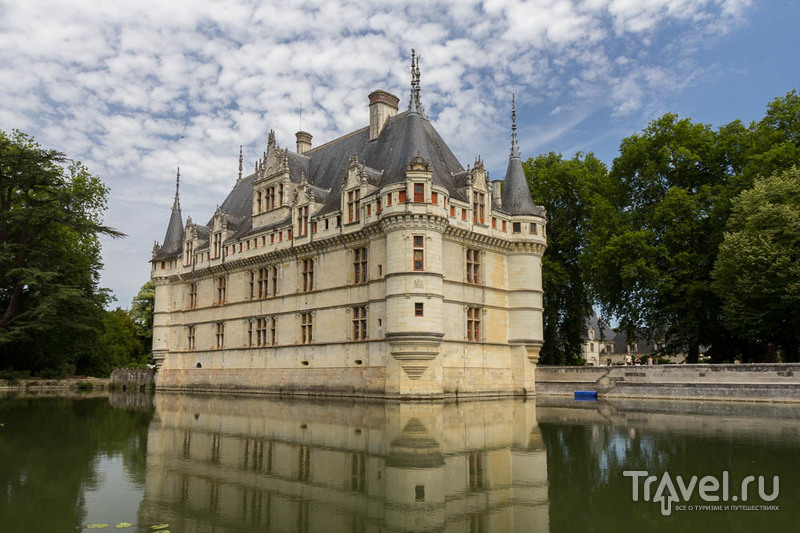 Замок Азе-лё-Ридо (Château d'Azay-le-Rideau)