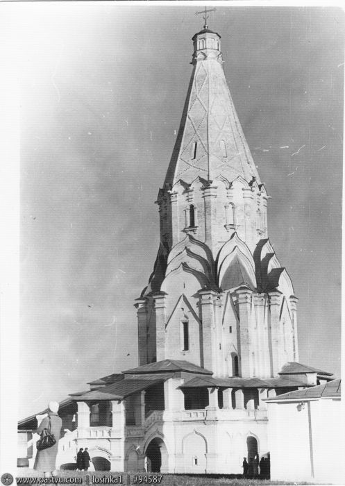 Прогулки по Коломенскому. Храм Вознесения. Прогулки по Коломенскому. Храм Вознесения.