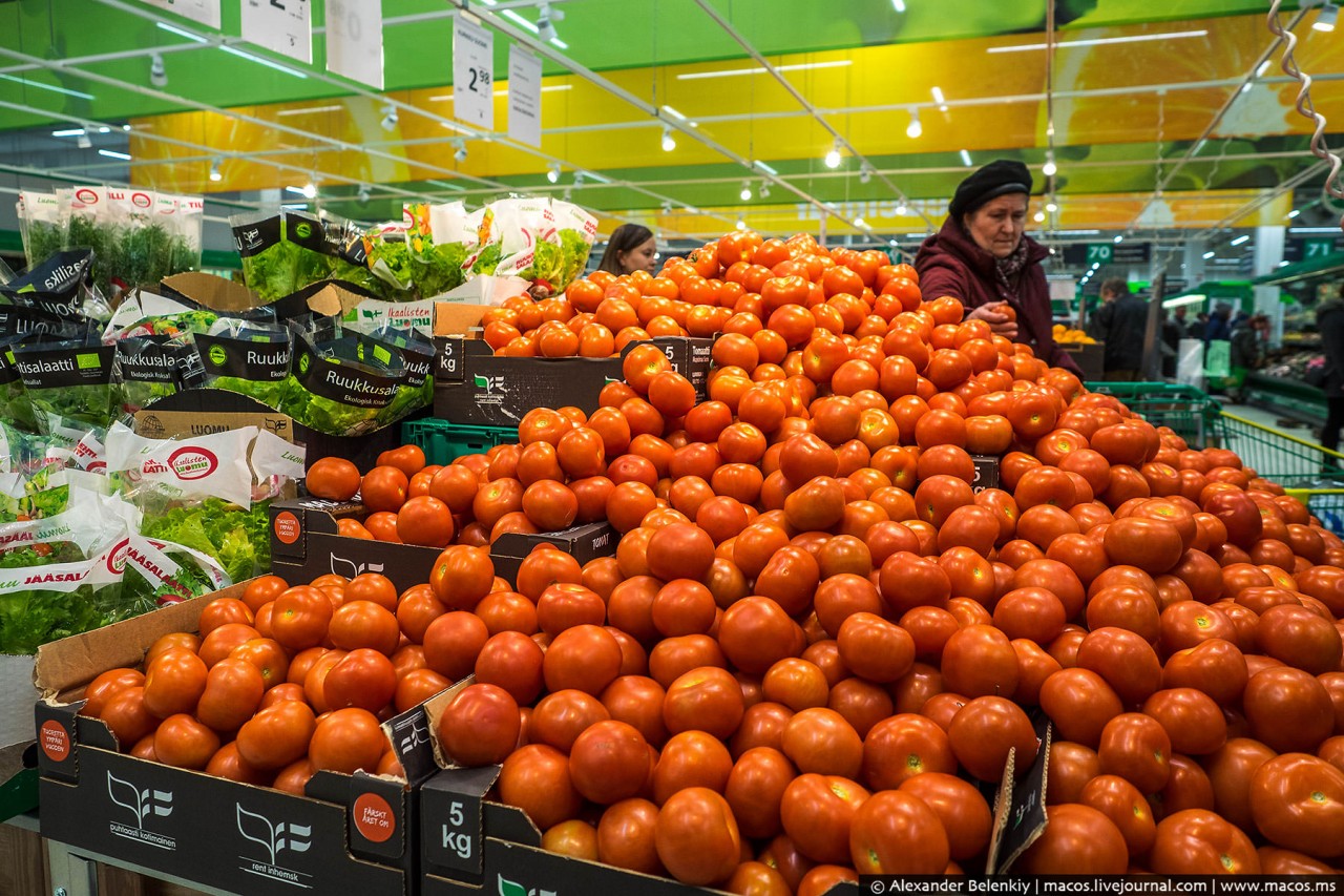 Почему россияне ездят за продуктами в Финляндию? У нас, что есть не чего? Почему россияне ездят за продуктами в Финляндию? У нас, что есть не чего?