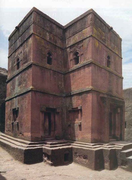 Скальные церкви в Лалибэле строили не вверх, а вниз (5 фото)