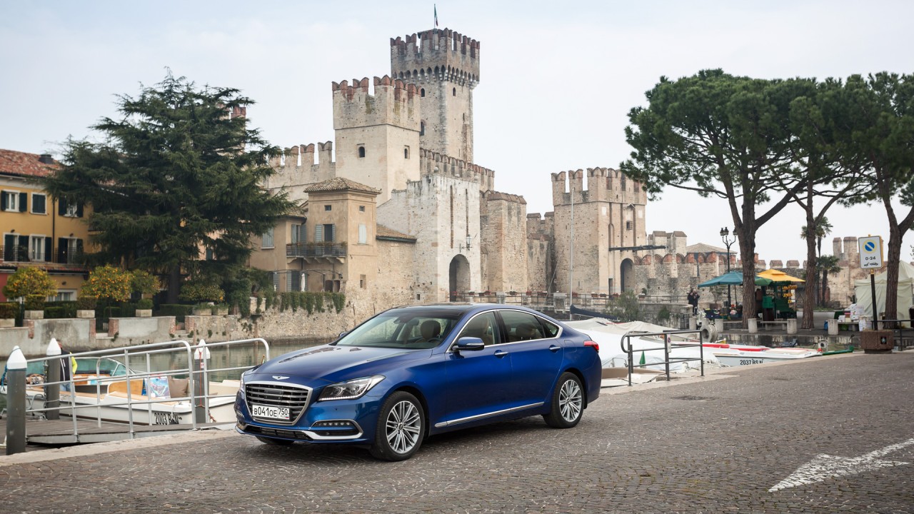 Смог ли обновленный Genesis G80 догнать «немецкую тройку»? Спойлер: нет. Фото 5