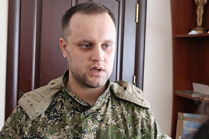 Губарев: Украинские войска начали окружать Славянск минными полями Губарев: Украинские войска начали окружать Славянск минными полями