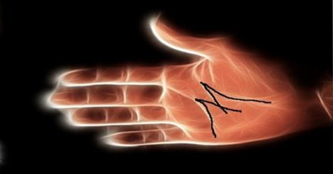 If you have this rare sign in your palm, you are special!