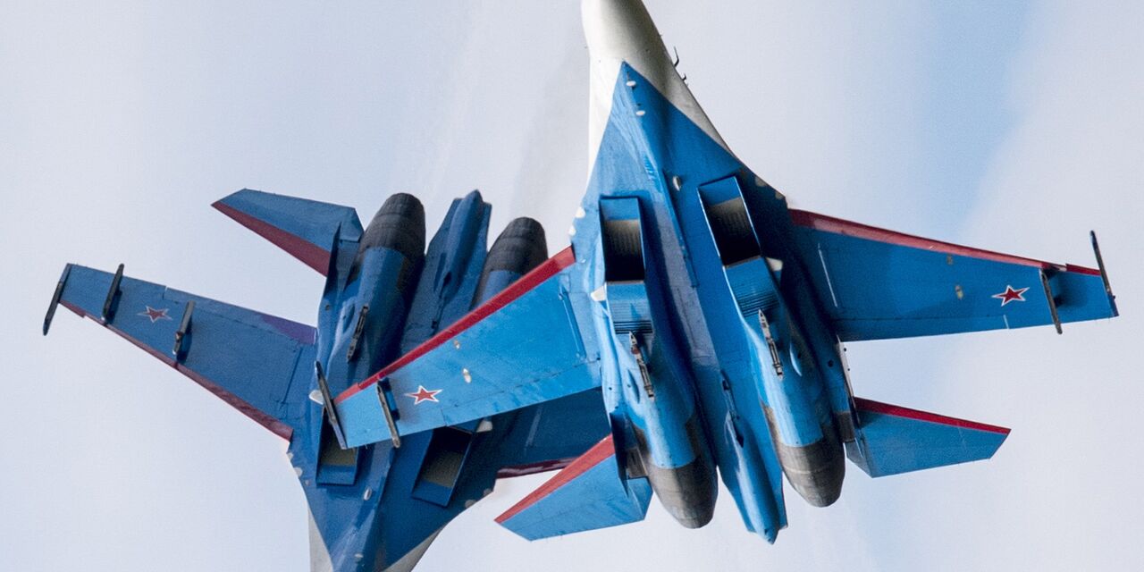 Главный символ российской мощи: "Русские витязи" покорили Китай - свежие новости на Toplenta по теме Кор