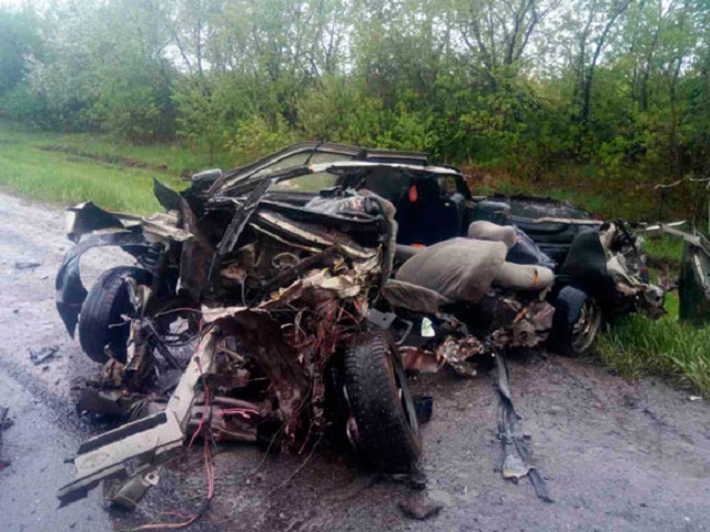 Водителю ВАЗа оторвало голову в ужасной аварии в Челябинской области