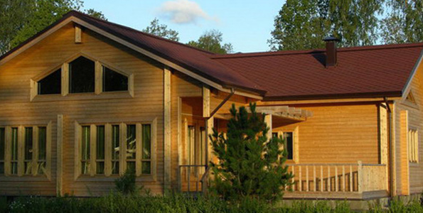 uteplenie-potolka-v-derevyannom-dome