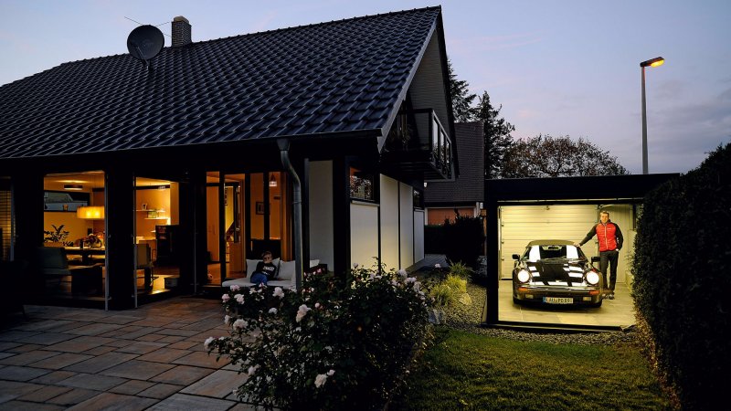 Немец построил для своего Porsche прозрачный гараж porsche, архитектура, гараж, интерьер