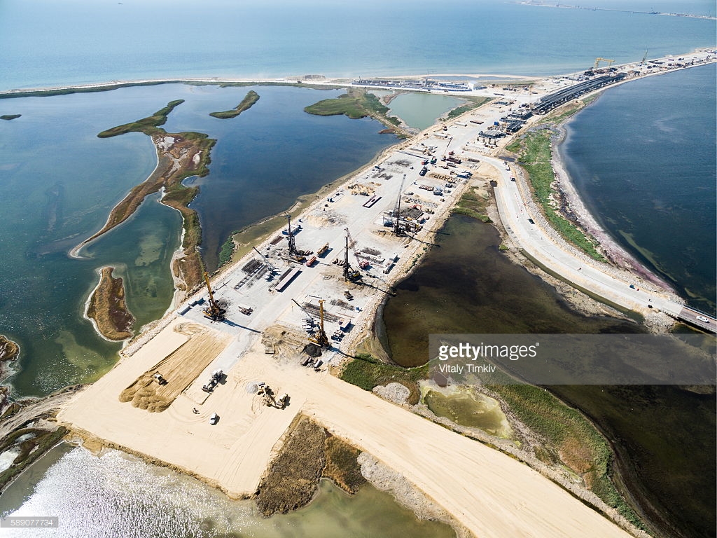 Крымский мост глазами Запада. Крымский мост глазами Запада.
