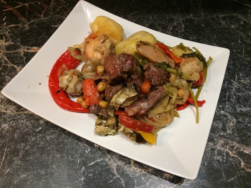 Как потушить мясо с овощами с