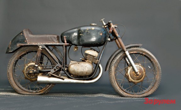 104_moto_0711_048 Фамильный альбом: 60 лет мотоциклам из Минска