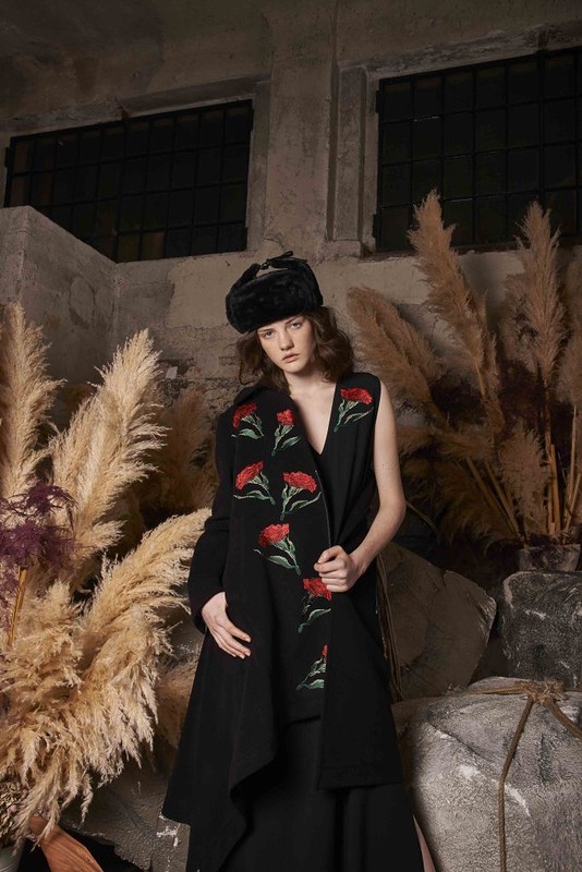 I&quot;m Isola Marras Pre-Fall 2017