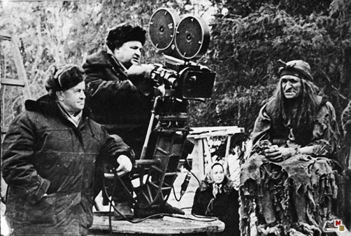 Александр Роу на съемках фильма *Морозко*, 1964 | Фото: kino-teatr.ru Александр Роу на съемках фильма *Морозко*, 1964 | Фото: kino-teatr.ru