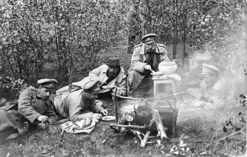 Быт и отдых воинов Первой мировой в фотографиях. Русская армия Быт и отдых воинов Первой мировой в фотографиях. Русская армия
