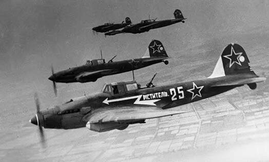 Четыре воздушных тарана: невероятный подвиг советского аса