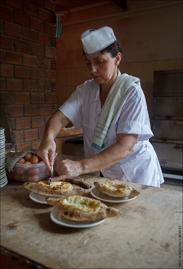 Khachapuri14     