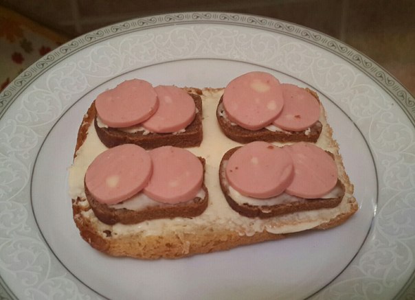 Бутерброды на любой вкус и все случаи жизни Бутерброды на любой вкус и все случаи жизни
(13 фото)