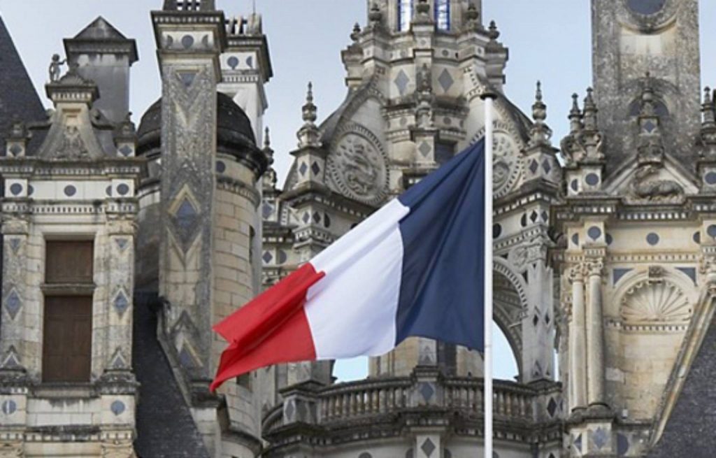 Позор французской политики: Париж всеми силами пытается помочь боевикам в Сирии новости и политика