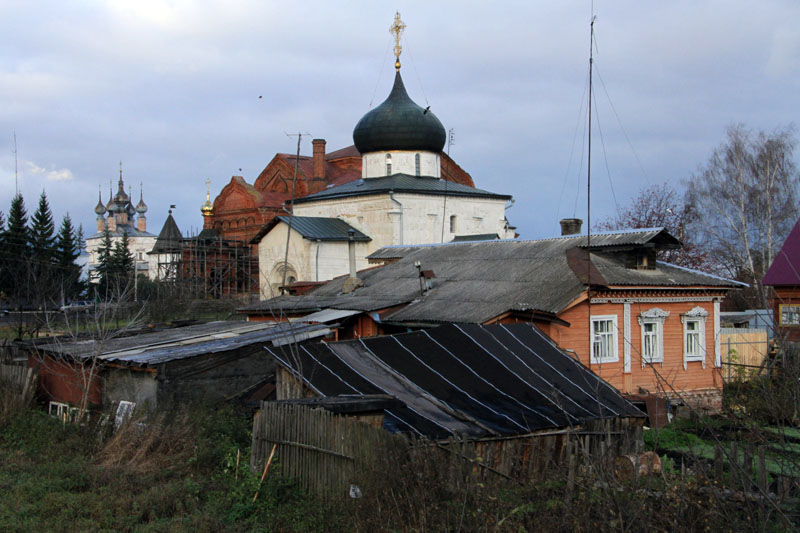 2013-10-19 Последний домонгольский каменный храм: Георгиевский собор (Юрьев-Польский) 1234 г. 2013-10-19 Последний домонгольский каменный храм: Георгиевский собор (Юрьев-Польский) 1234 г.