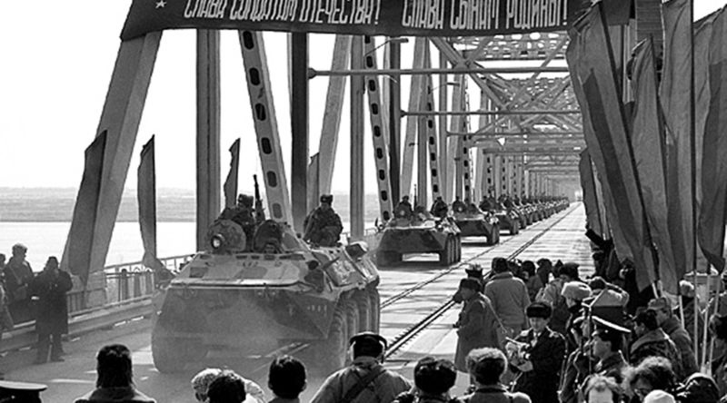 «12 атак за 12 часов»: как проходило сражение между бойцами 9-й роты и афганскими моджахедами «12 атак за 12 часов»: как проходило сражение между бойцами 9-й роты и афганскими моджахедами