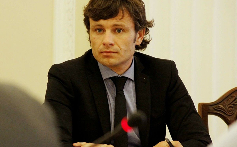Украинское образование: песнь показухи и разрухи Петро Вальцмана Украинское образование: песнь показухи и разрухи Петро Вальцмана