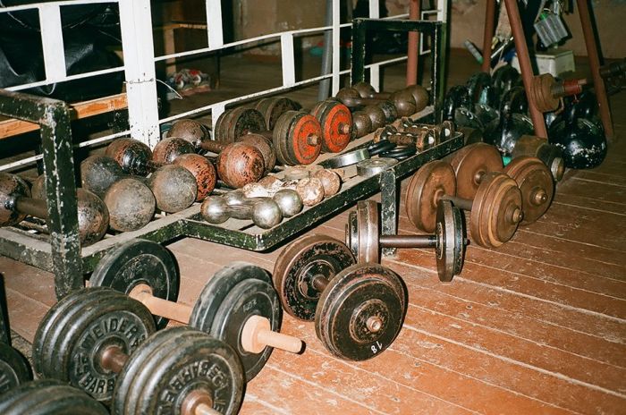 Москва, подвал