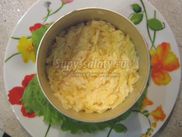 Салат с куриной печенью