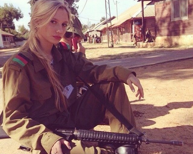Красавицы израильской армии