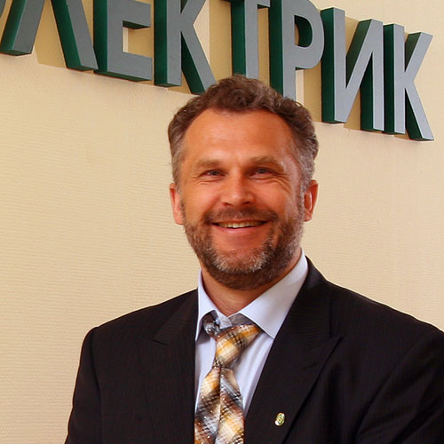 На многотысячном митинге в Севастополе, избран городской голова