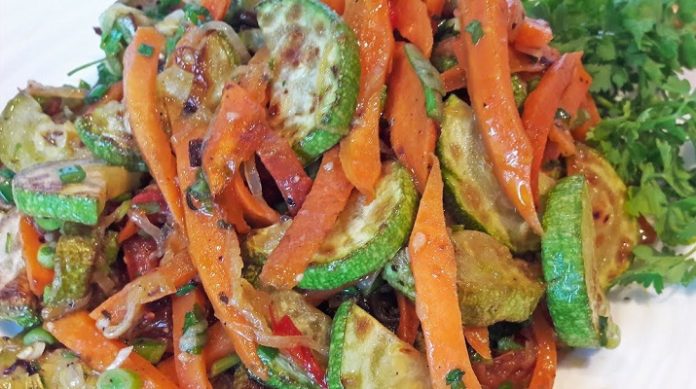 Вкуснейший теплый салат