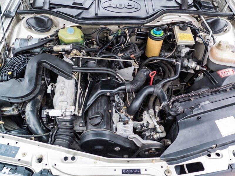 Audi 100 Turbo C3 :    80-