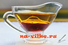 Салат овощной с пармезаном и оливками Салат овощной с пармезаном и оливками