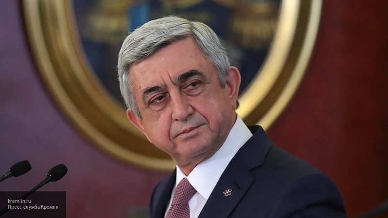 Премьер-министр Армении назвал условия для ухода в отставку
