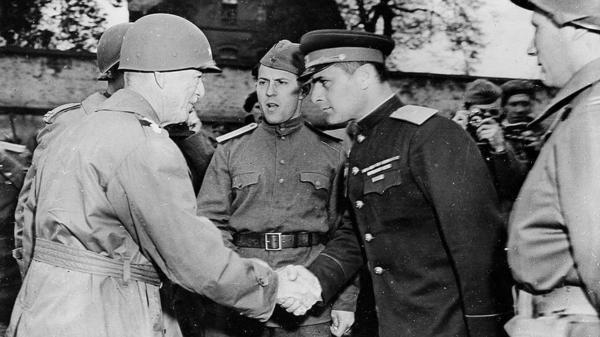 Встреча на Эльбе. Источник: http://molod86.ru/sobytiya/vstrecha-na-elbe/