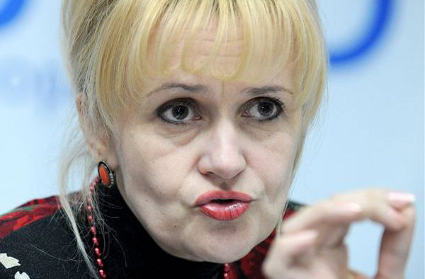 Фарион назвала украинцев рабами английского плена из-за отсутствия украинских календарей
