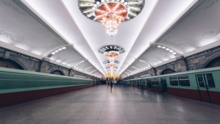 Метро в Северной Кореи (12 фото) Метро в Северной Кореи (12 фото)