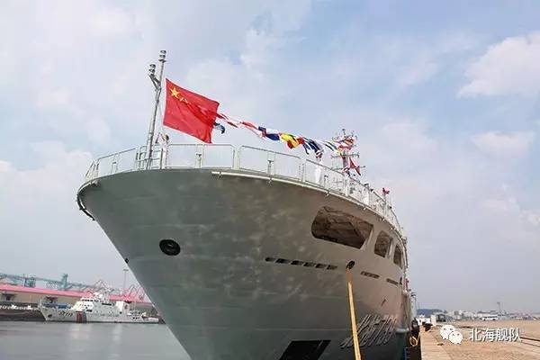 Новый китайский морской буксир Новый китайский морской буксир