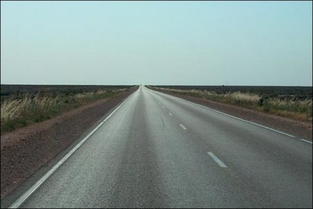 Авто - факт: самая скучная и прямая дорога в мире !